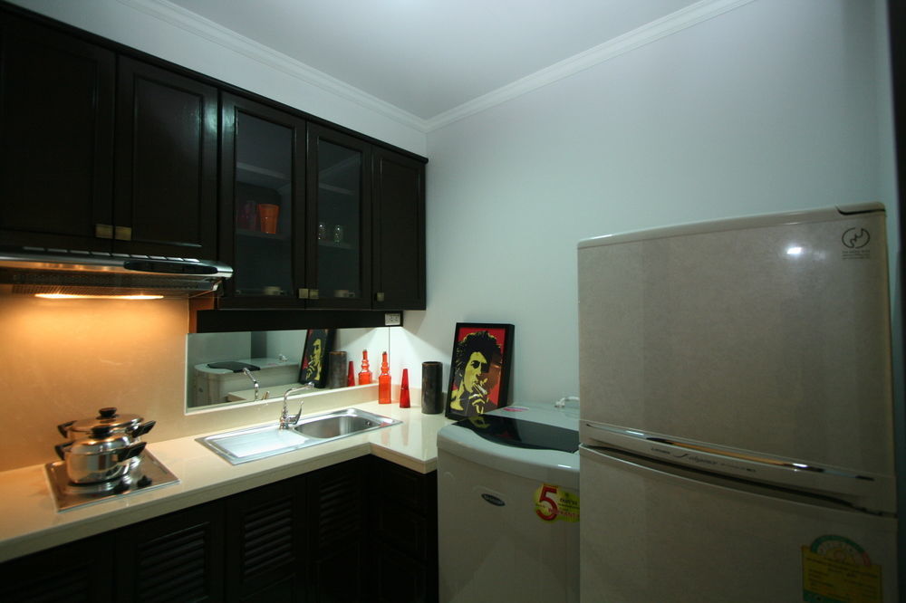 Cnc Residence Bangkok Exterior photo