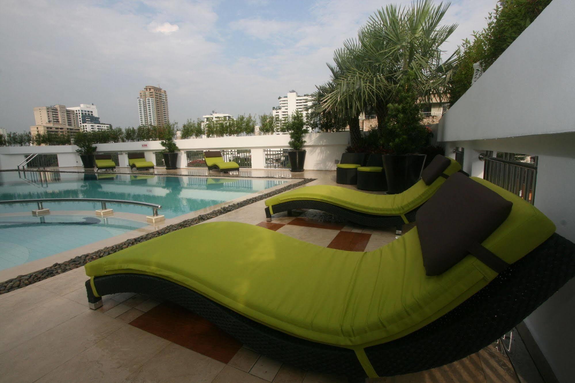 Cnc Residence Bangkok Exterior photo